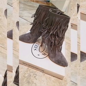Fringe suede booties